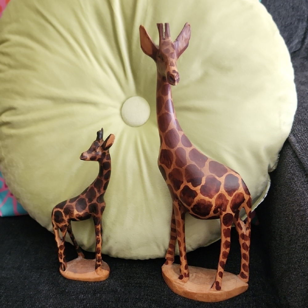 Wooden Giraffe Figurines 1 Large 1 Small